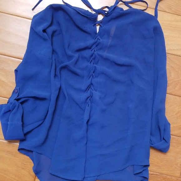 Women's button down top - Picture 2 of 3